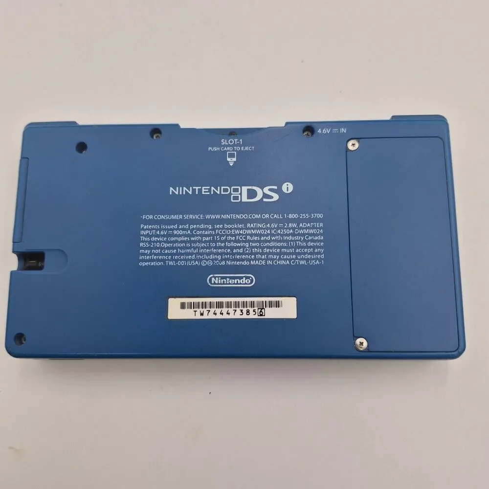 Nintendo DSi With Games, Case, And 2 Chargers. No Styles And Cameras Don't Work
